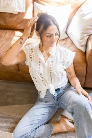Ginger Short Sleeve Eyelet Floral Print Top White