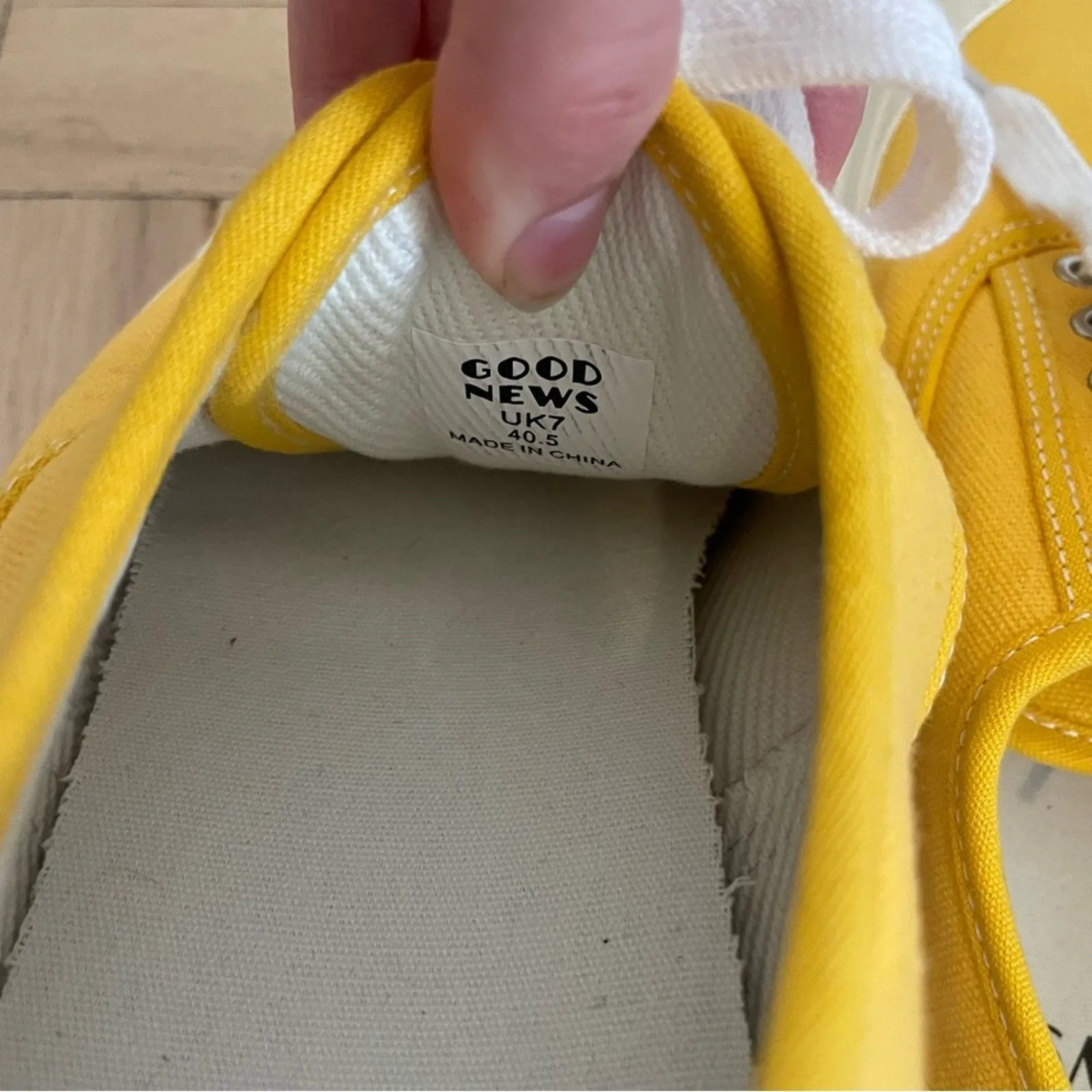 Good News London Chunks Platform Low Top Canvas Sneakers (W10) - (W10.5)