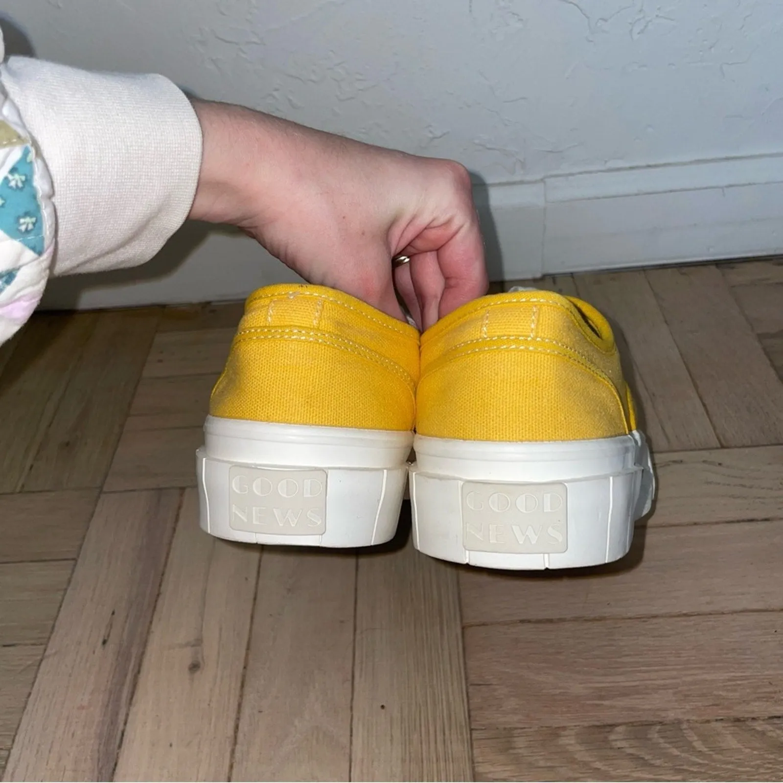 Good News London Chunks Platform Low Top Canvas Sneakers (W10) - (W10.5)