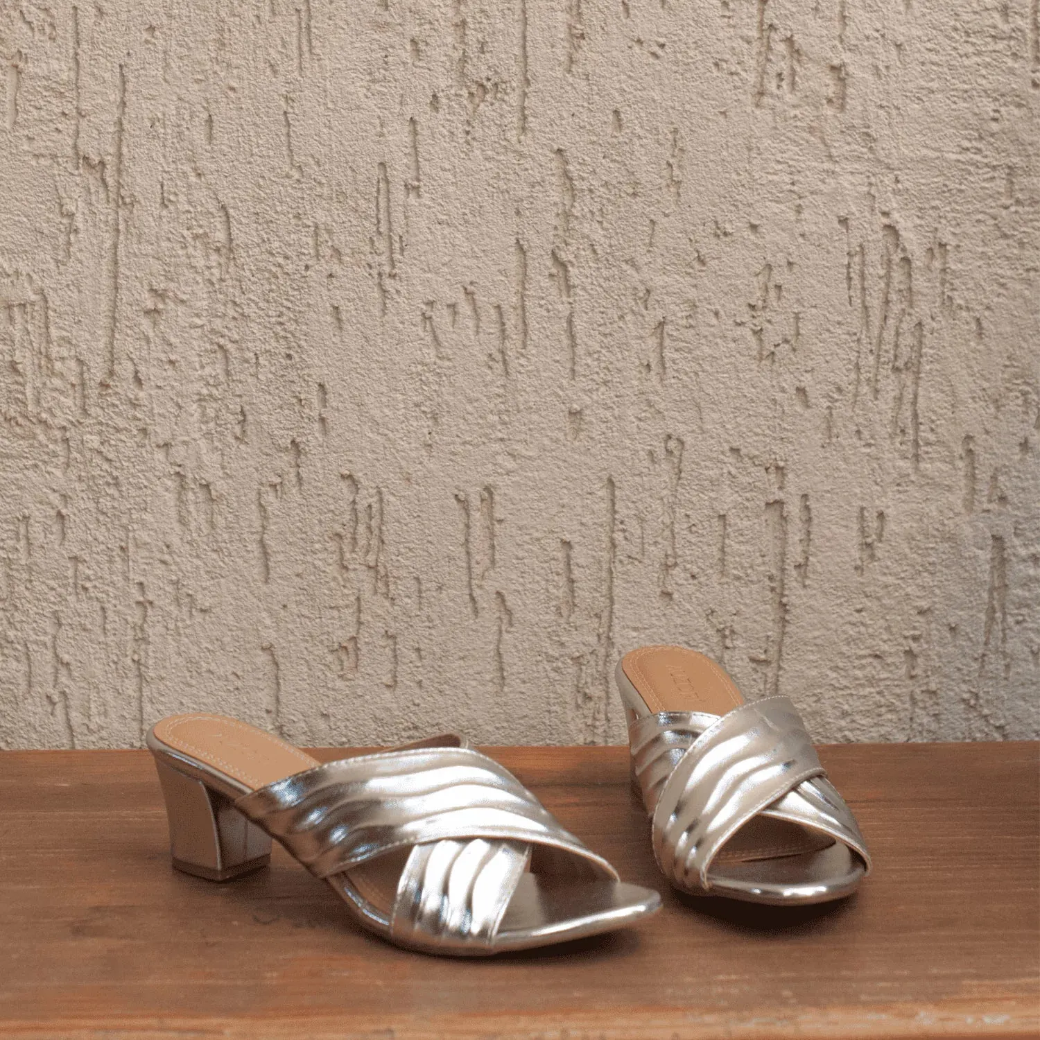 GRACEFUL Silver Patterned Block Heels