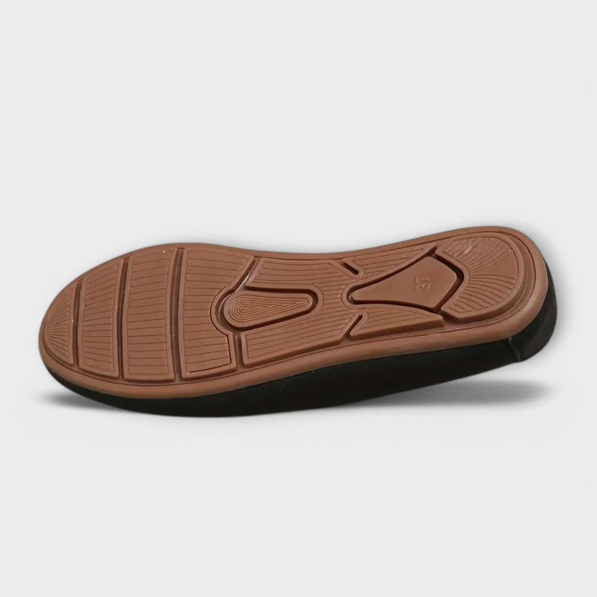 Lara - Classic Loafer