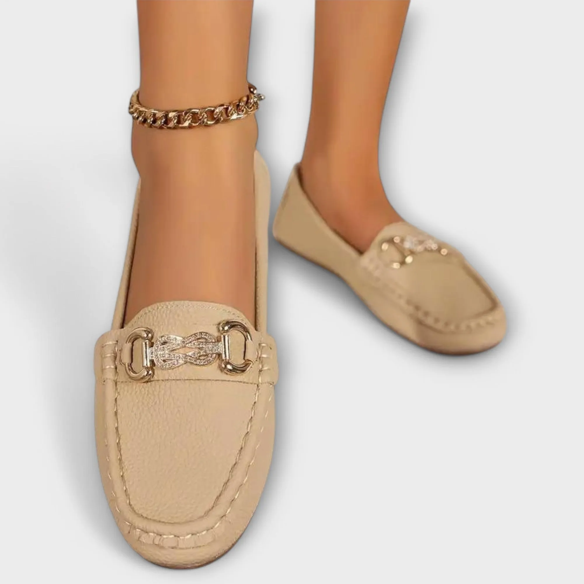 Lara - Classic Loafer