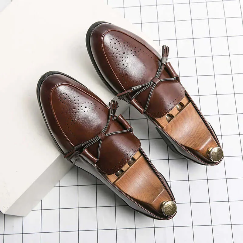 Men's Leather Loafers with Tassel Accent
