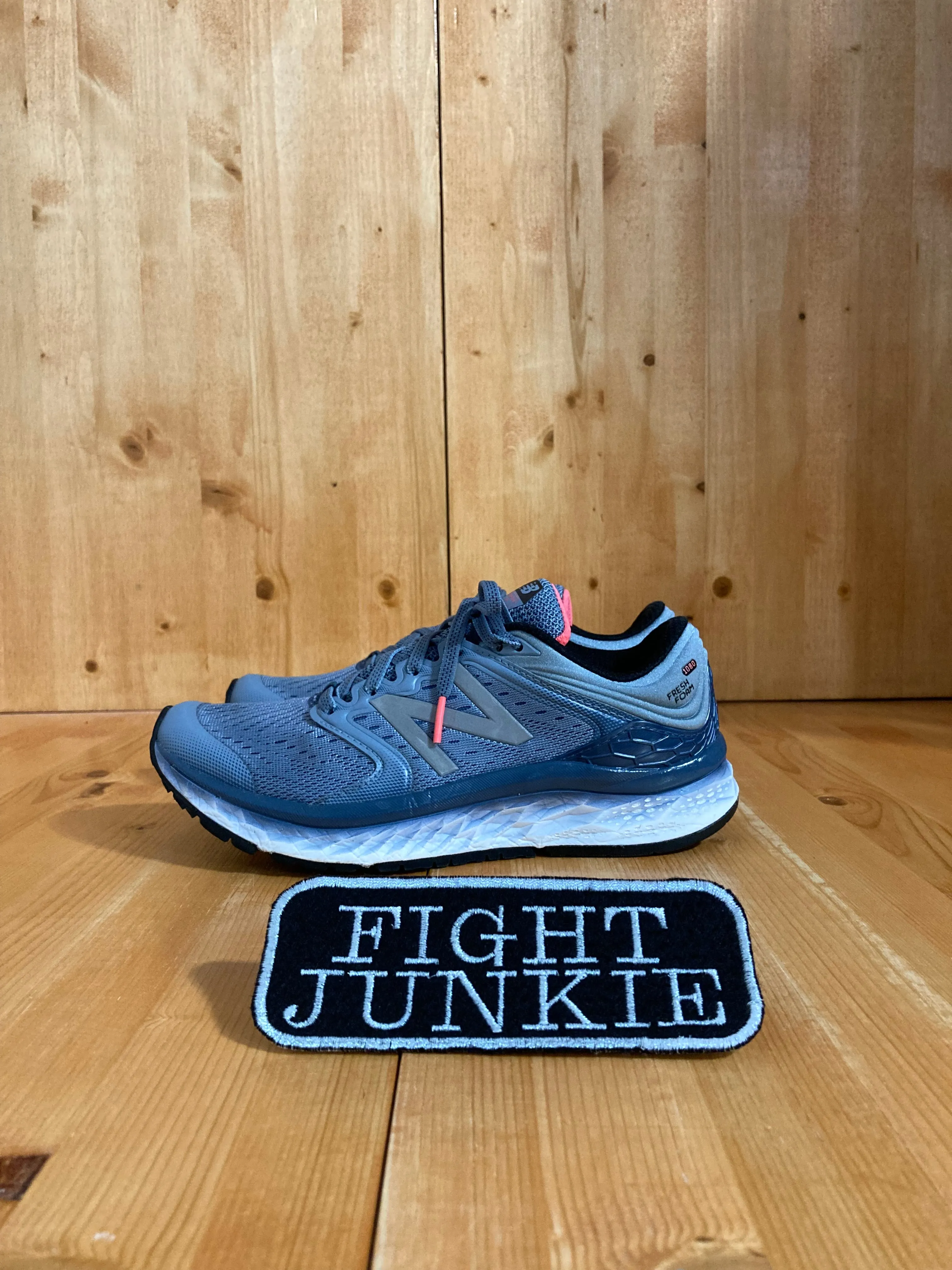 NEW BALANCE FRESH FOAM 1080 Women Size 7B Athletic Running Shoes Sneakers Blue W1080GW8