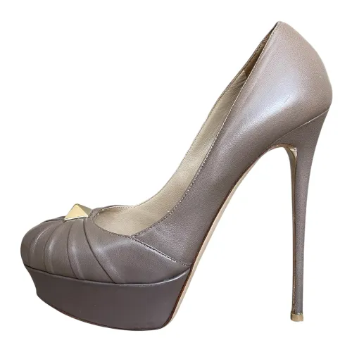 VALENTINO Brown Taupe Leather Rockstud Pleated Platform Pumps, Size 39