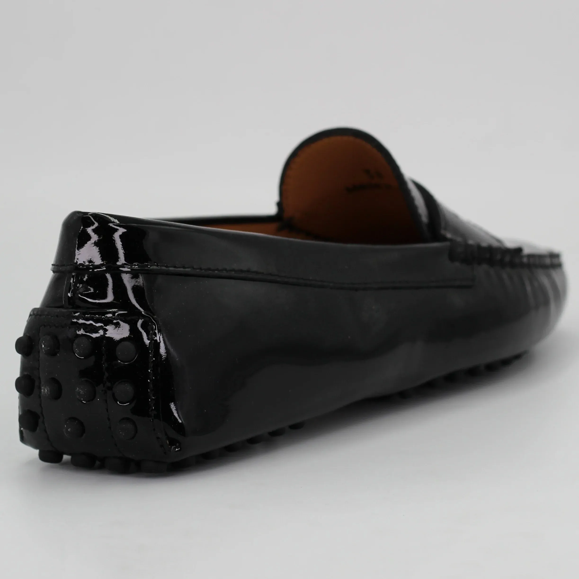 Women's Genuine Leather Vernice Driver Shoe in Nero Black (COND0402)
